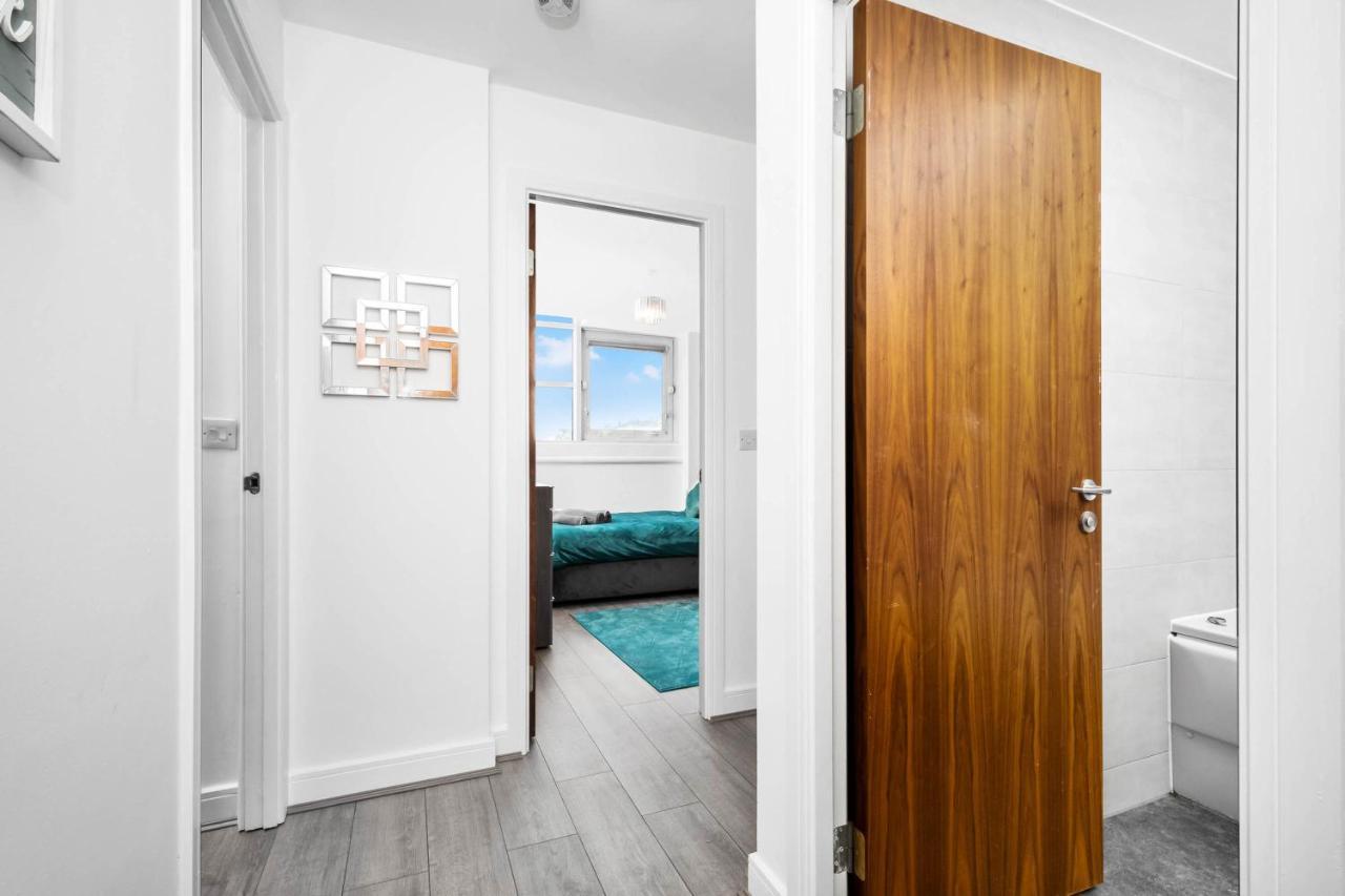 Luxury Stay With Scenic Views Brierley Hill Buitenkant foto